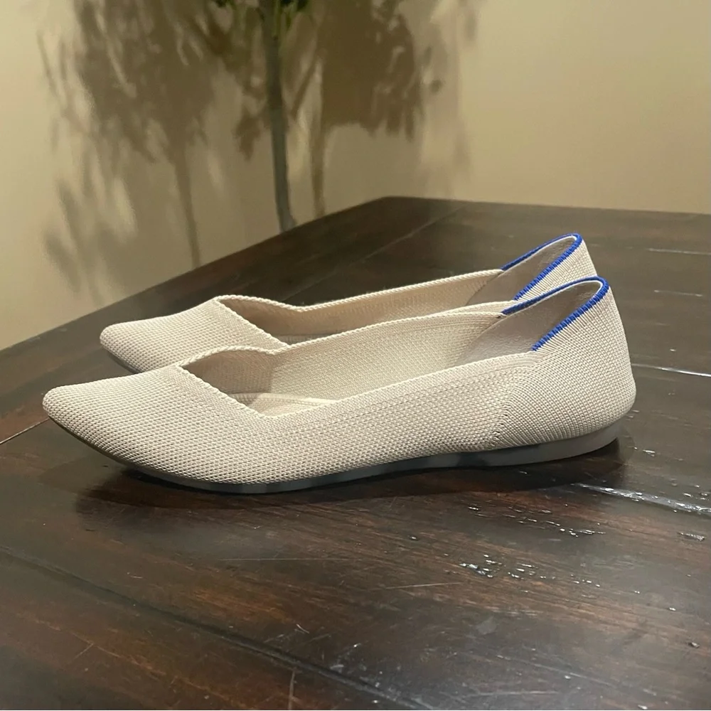 Rothys Size Pointed Toe Flats - Picture 4 of 11